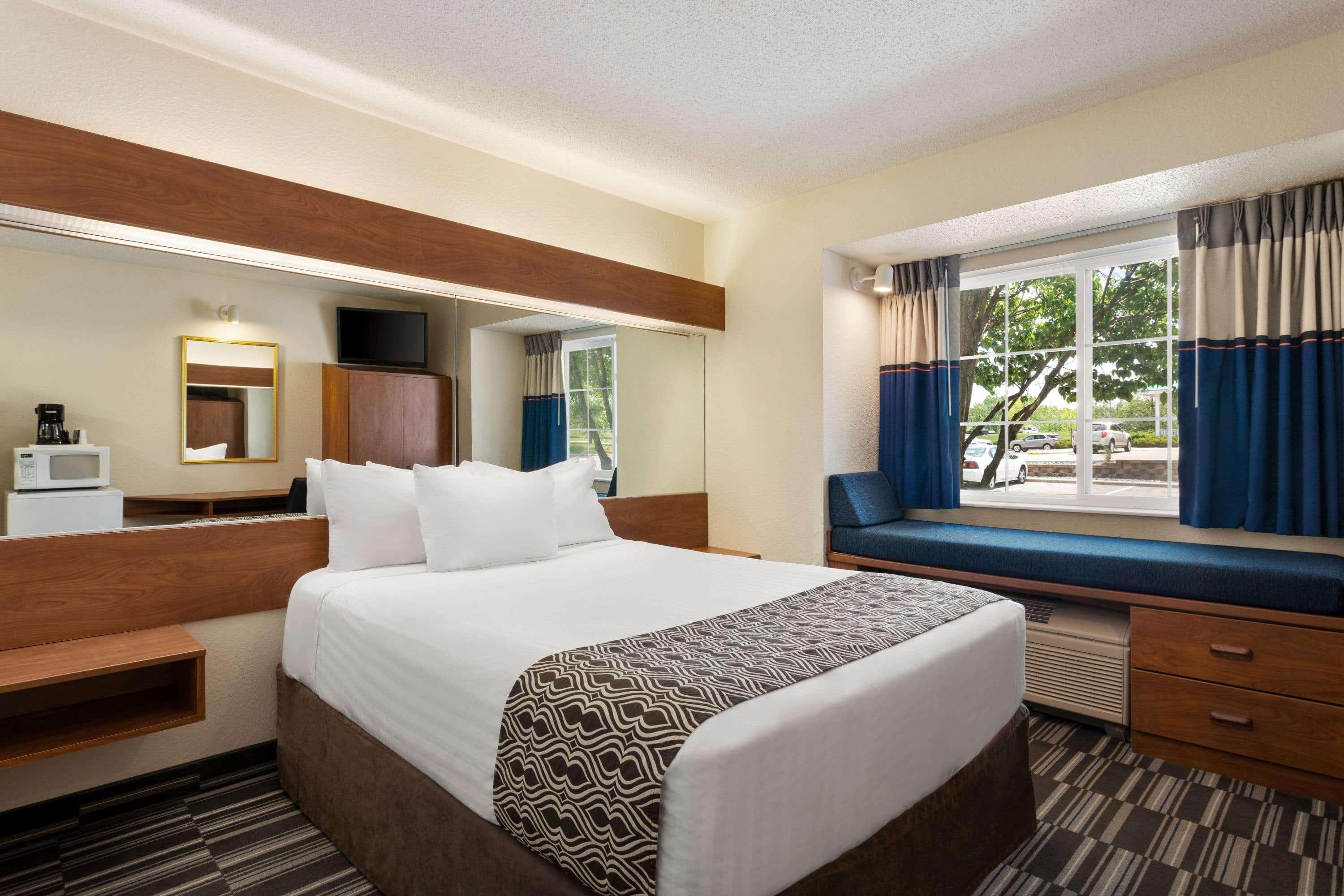 Microtel Inn And Suites - Inver Grove Heights Eksteriør billede
